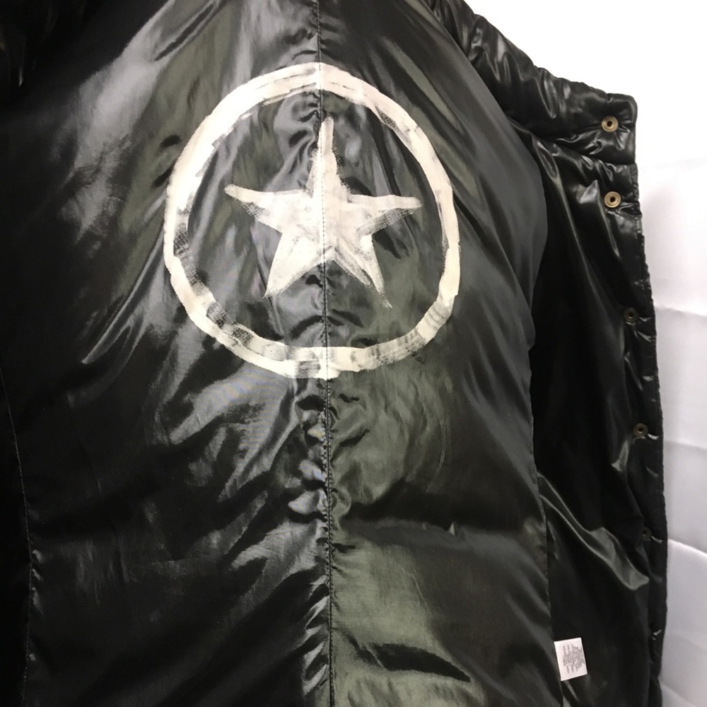 Converse puffer vest